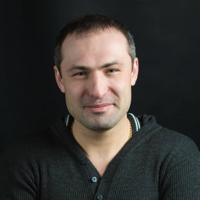 Михаил Борисов